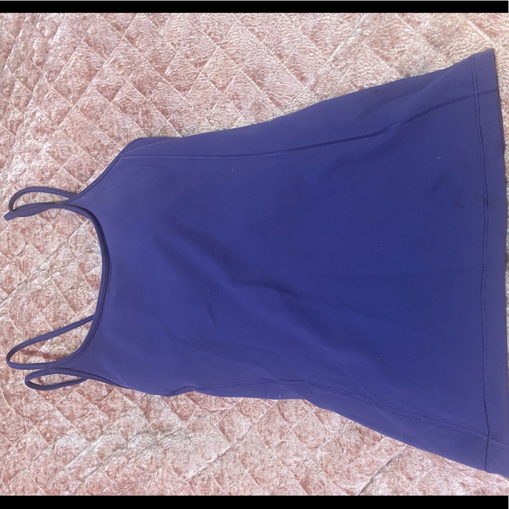 Lululemon free to be tank.